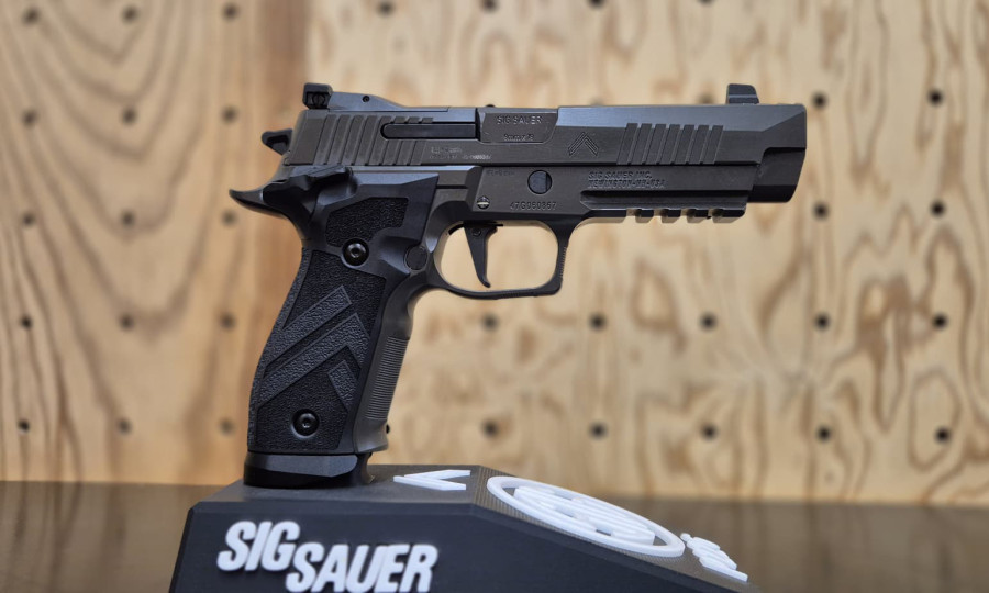 Sig Sauer P226 X-Five Legion COMP