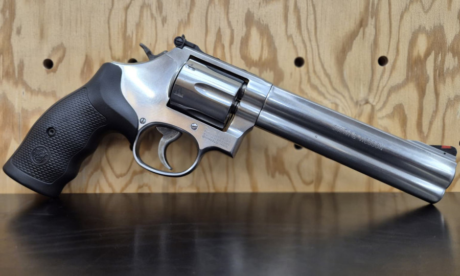 Smith & Wesson 686 6 Zoll sts