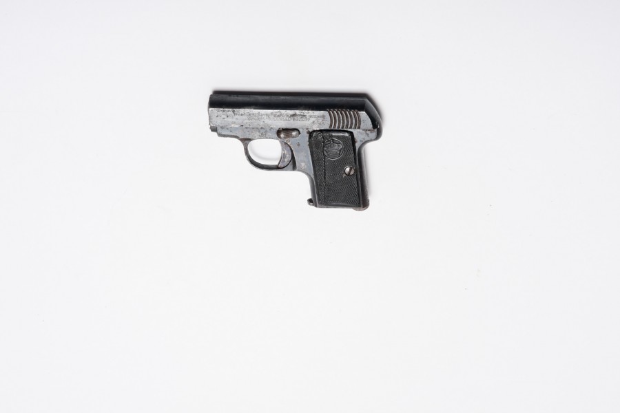 Pistole FN Colonial